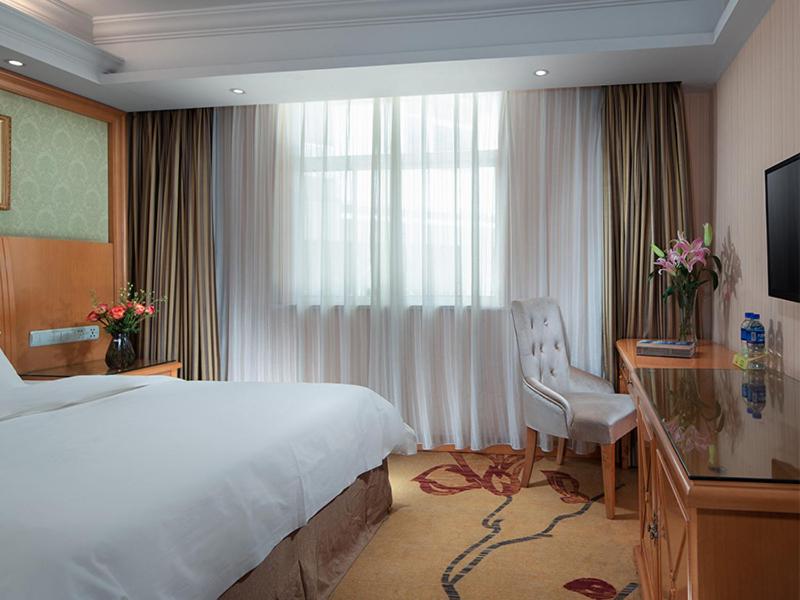 Vienna International Hotel (Lijiang Yuxue Avenue) 26/35