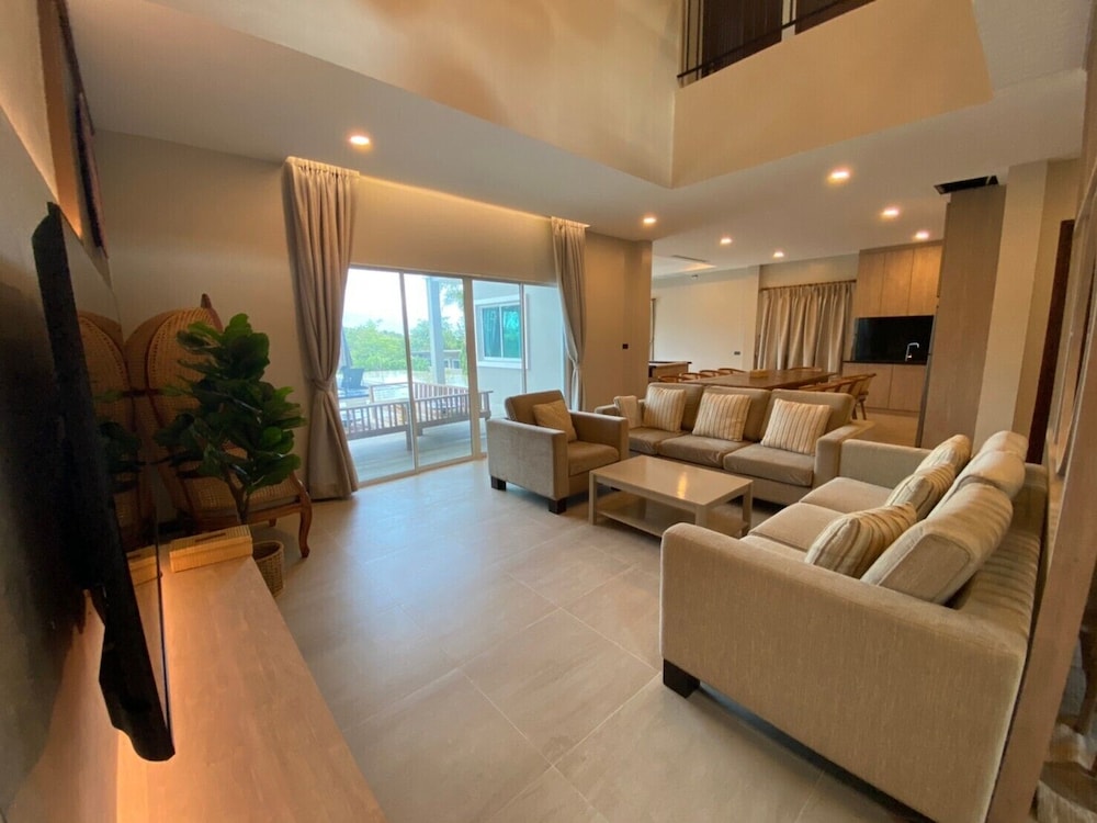 Searidge Hua Hin Resort 33/50