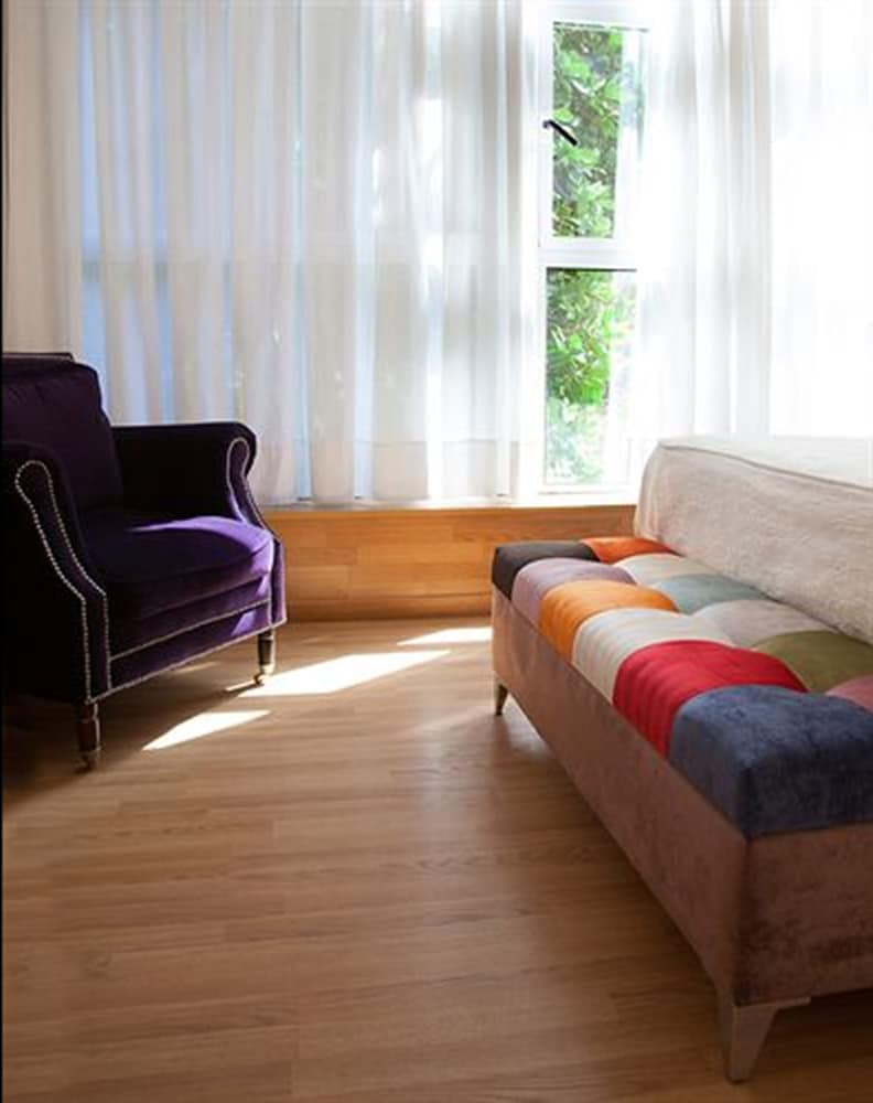 Vilana Hotel 54/70