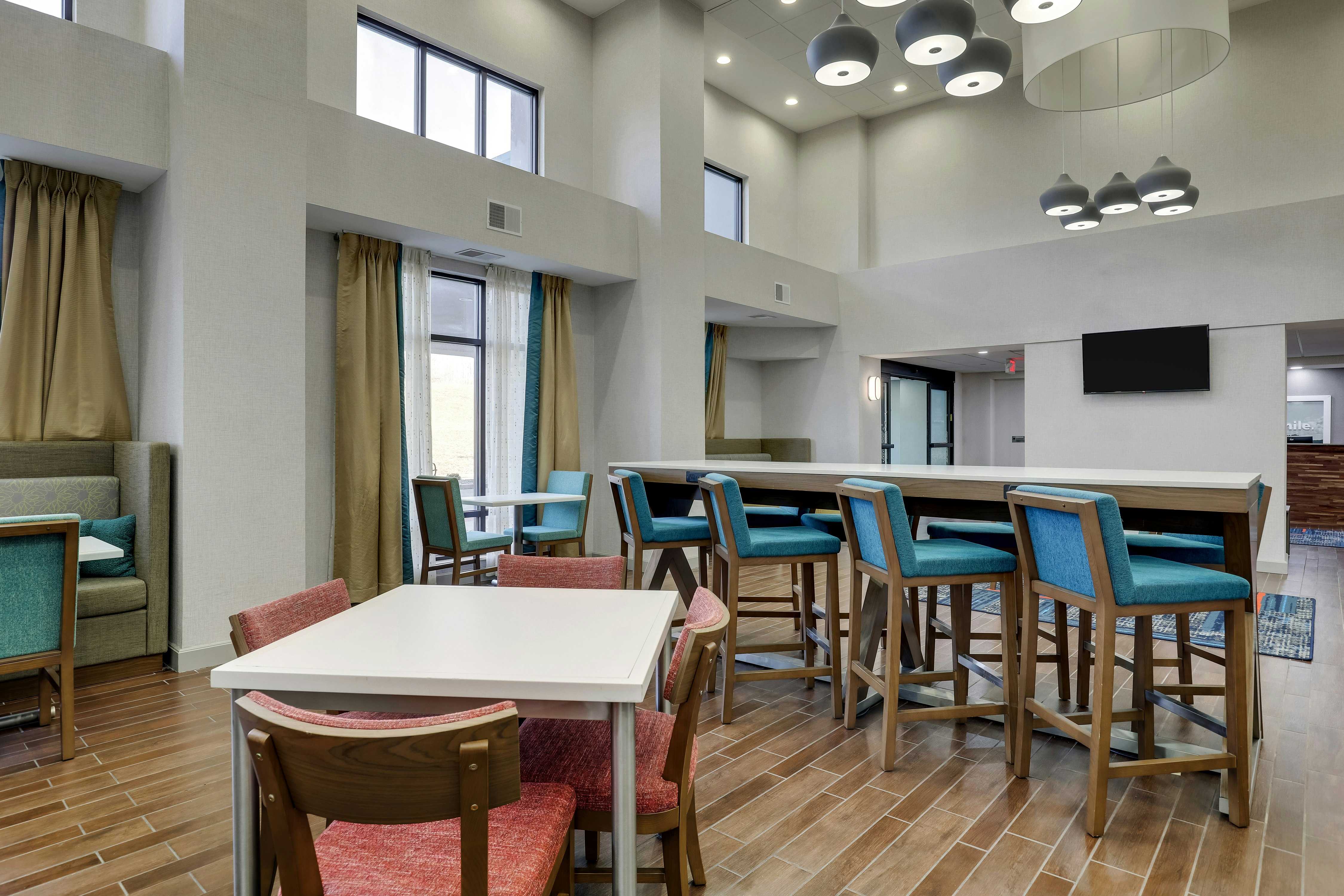 Hampton Inn & Suites St. Louis-Edwardsville 47/69