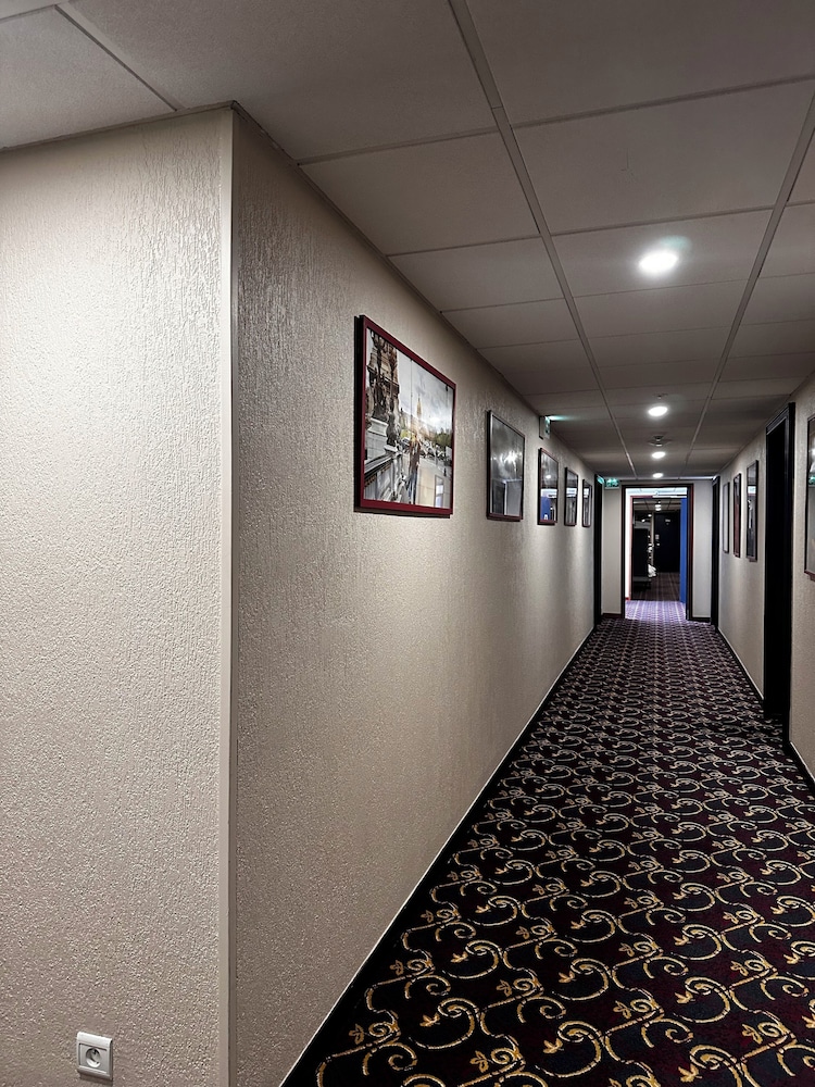 Hotel Le Paris 5/56