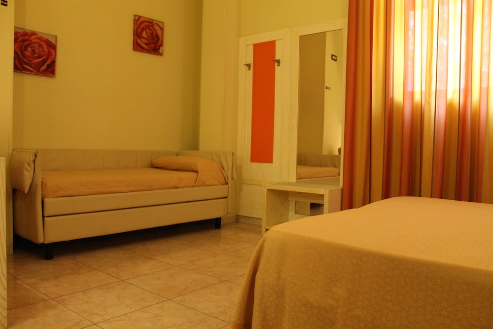 Hotel Cristal Eboli 27/39
