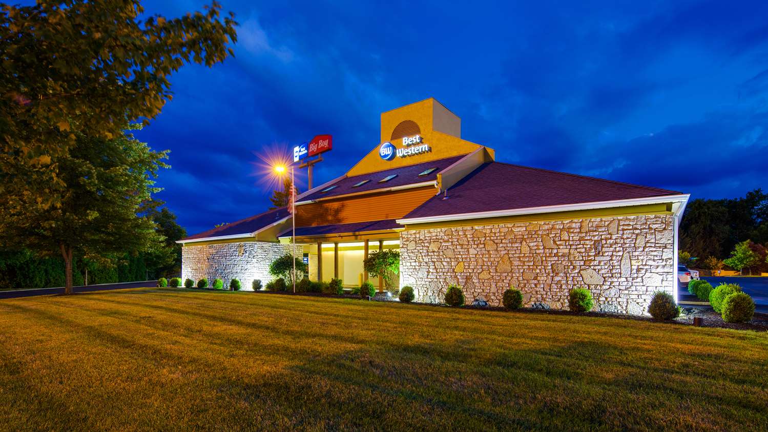 Best Western Clermont 2/35