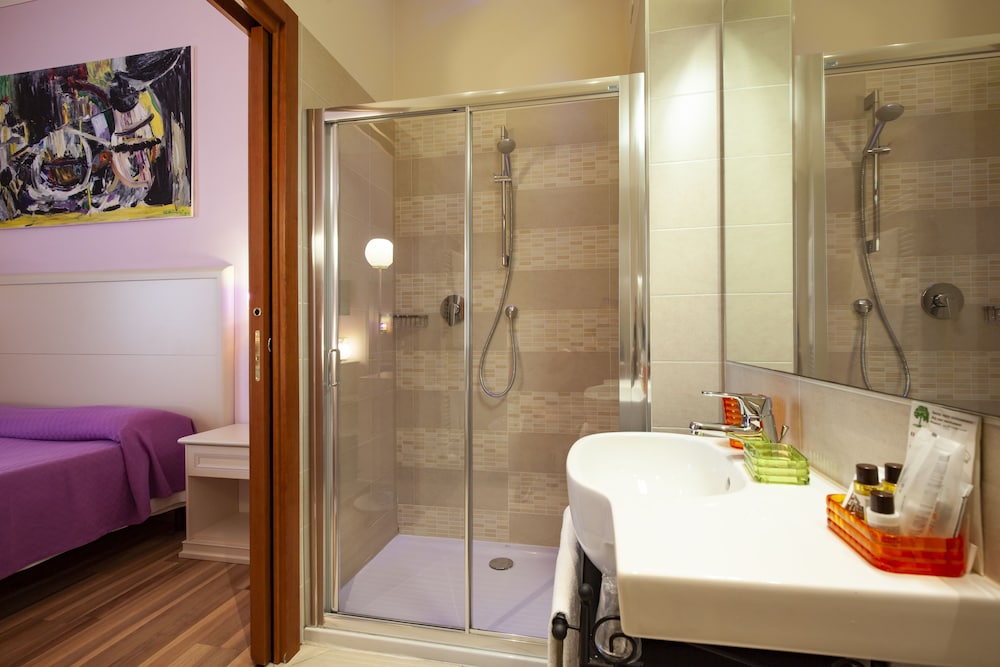 Smart Hotel Bartolini 51/51