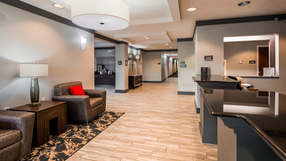 Best Western Plus Philadelphia-Choctaw Hotel and Suites 17/27