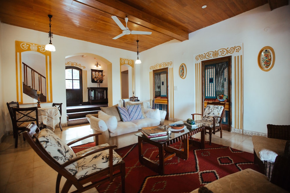 CASA BRITONA GOA 32/50