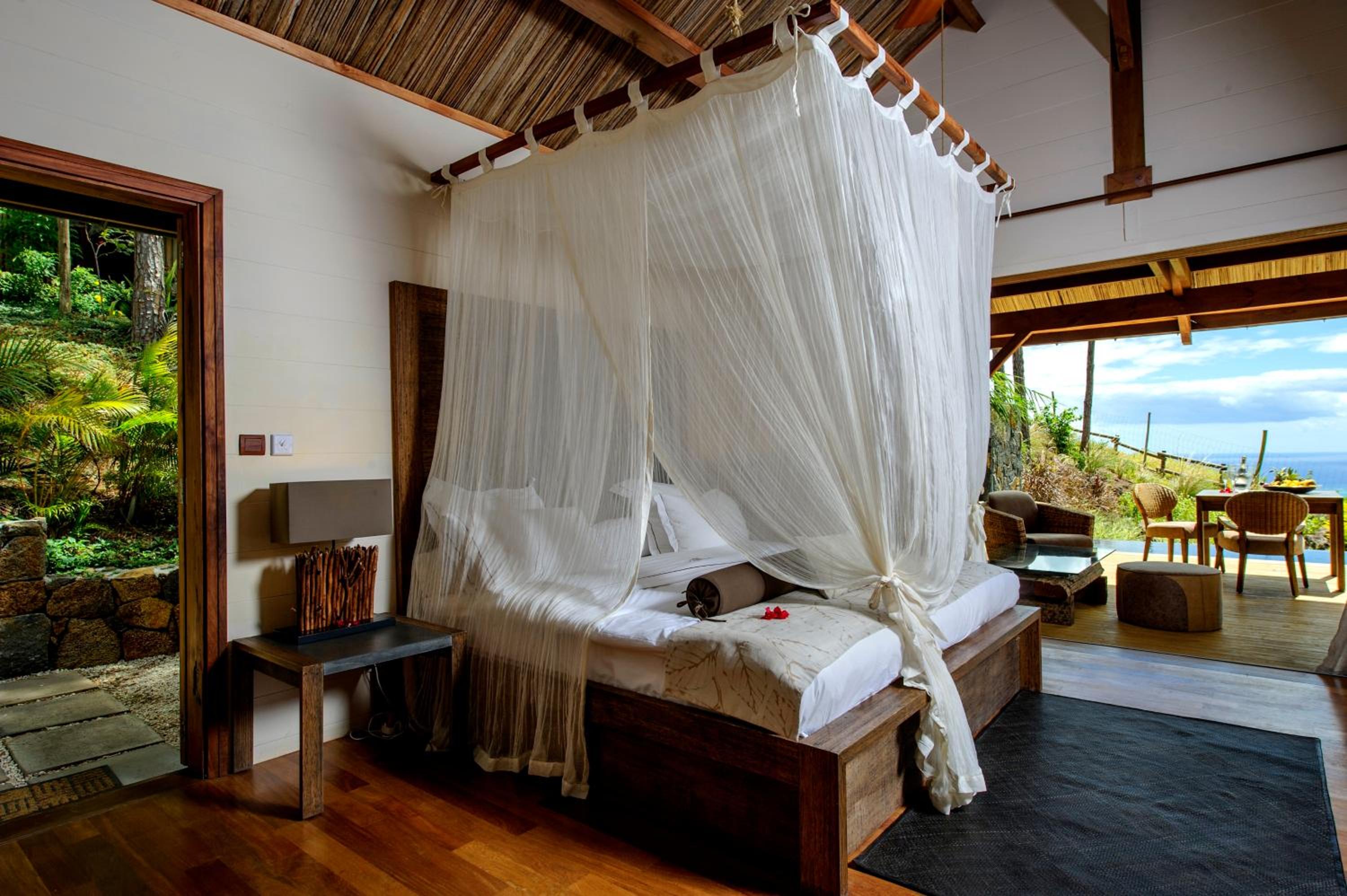 Senior, Suite, King Bed, Sea View