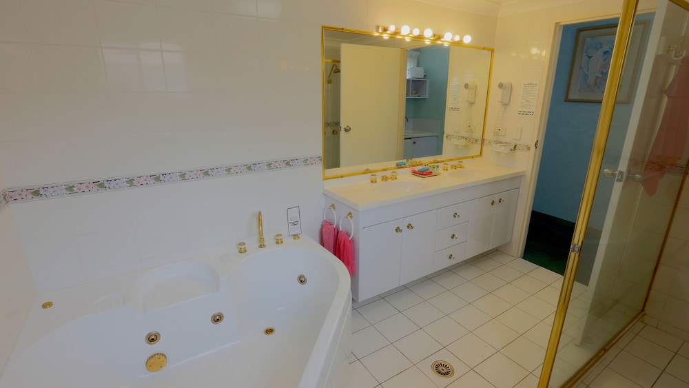 TWEED HEADS VEGAS MOTEL 25/44