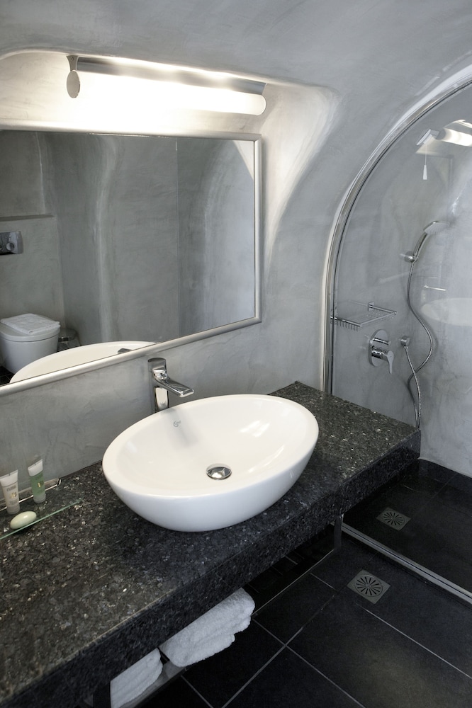 Anteliz Suites 73/74