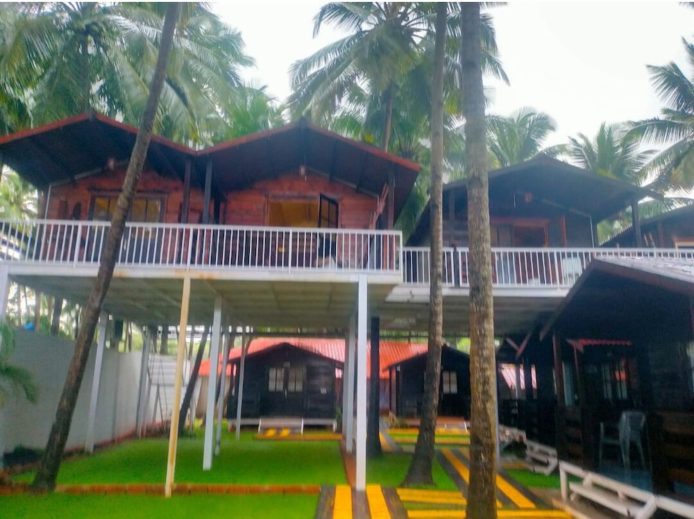 Agonda Paradise 33/50