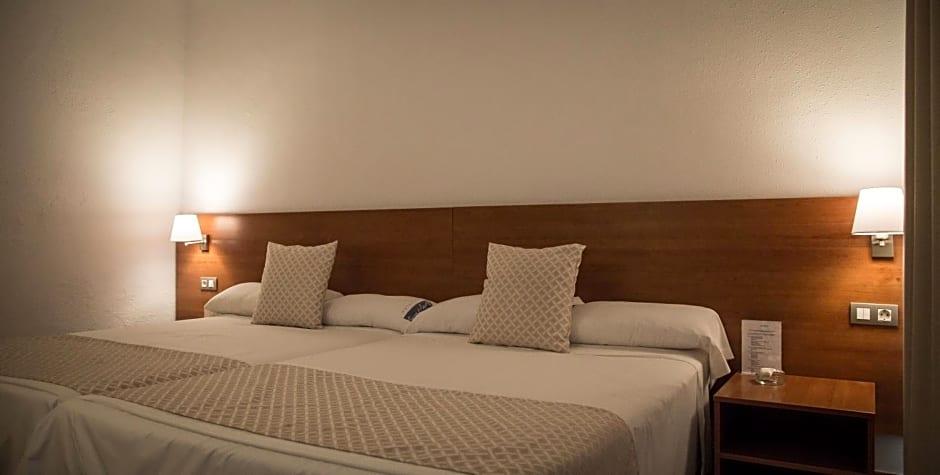 Carlos Iii Hotel 11/56