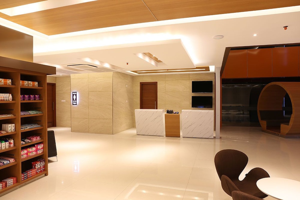 Grand Citihub Hotel Kajoetangan 11/61