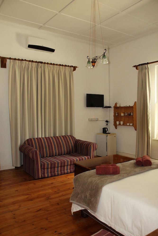 Petal's Place Guest House 19/39