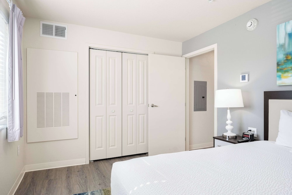 WaterWalk Extended Stay by Wyndham Minneapolis - Plymouth 16/62