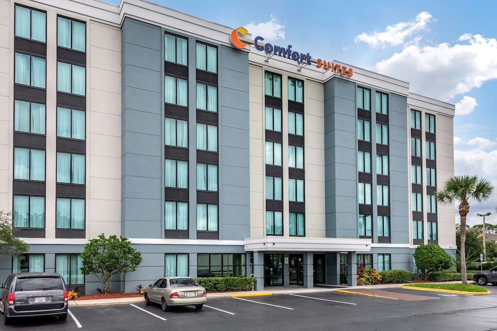 Comfort Suites Baymeadows Near Butler Blvd 2/27