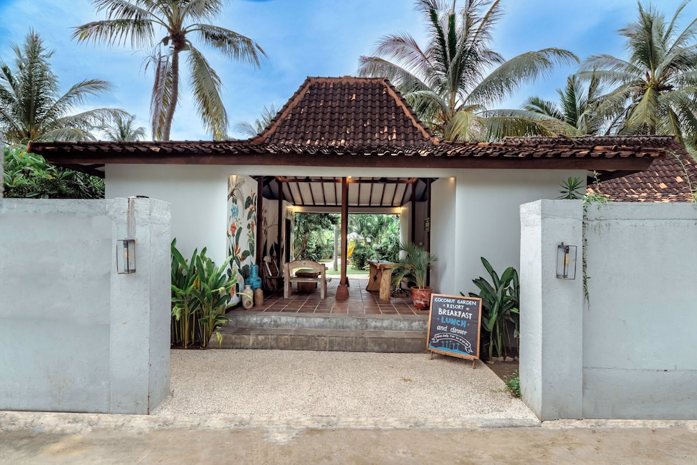 Coconut Garden Resort 2/50