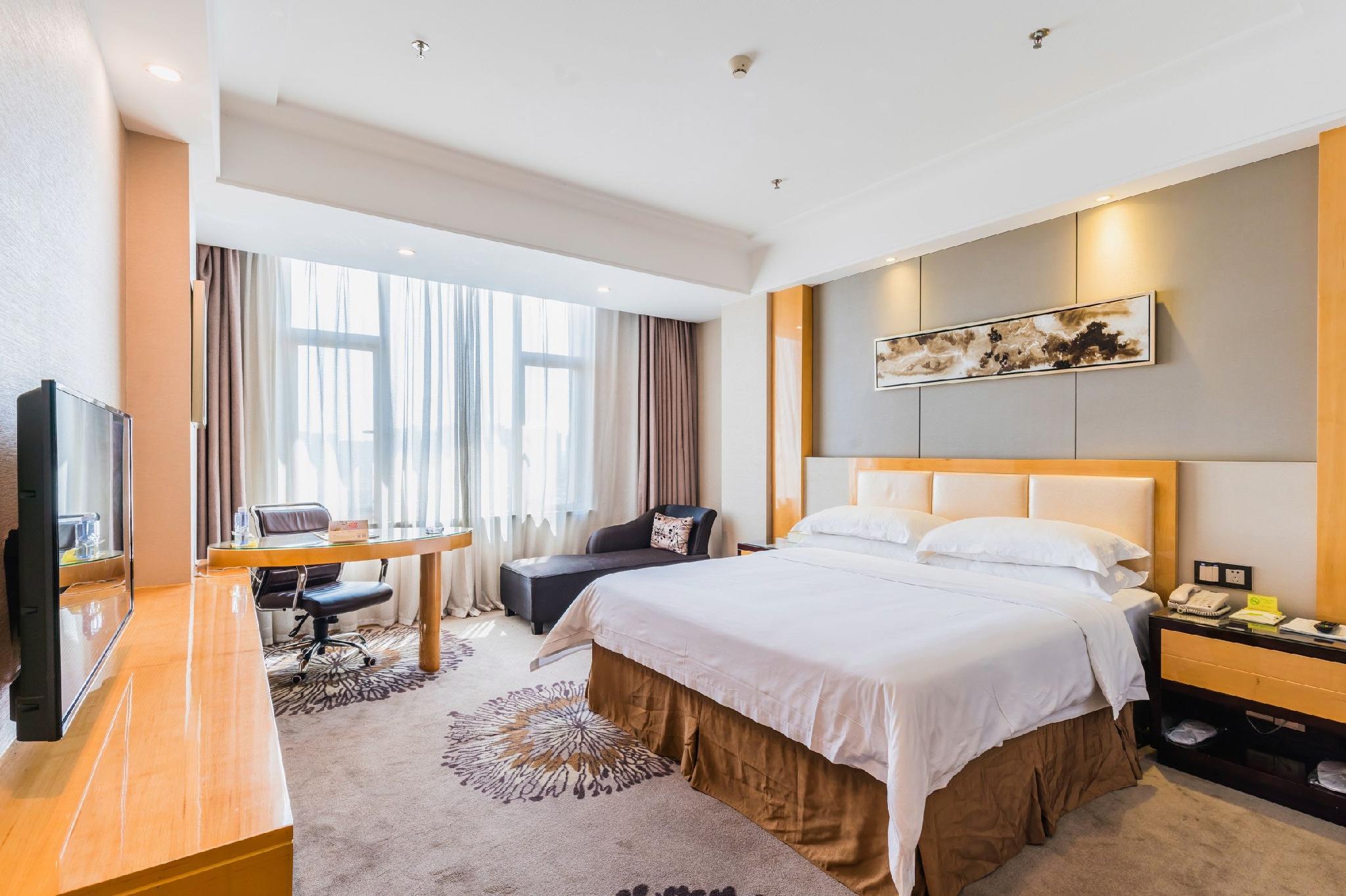 Vienna International Hotel (Foshan Flower World) 28/51