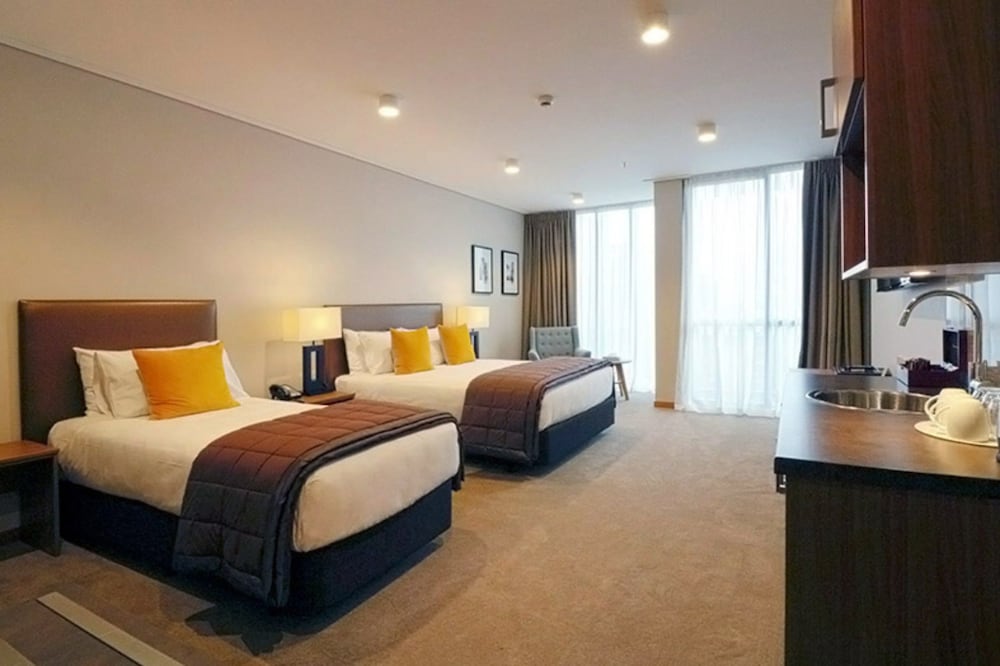 The Victoria Hotel Dunedin 21/68