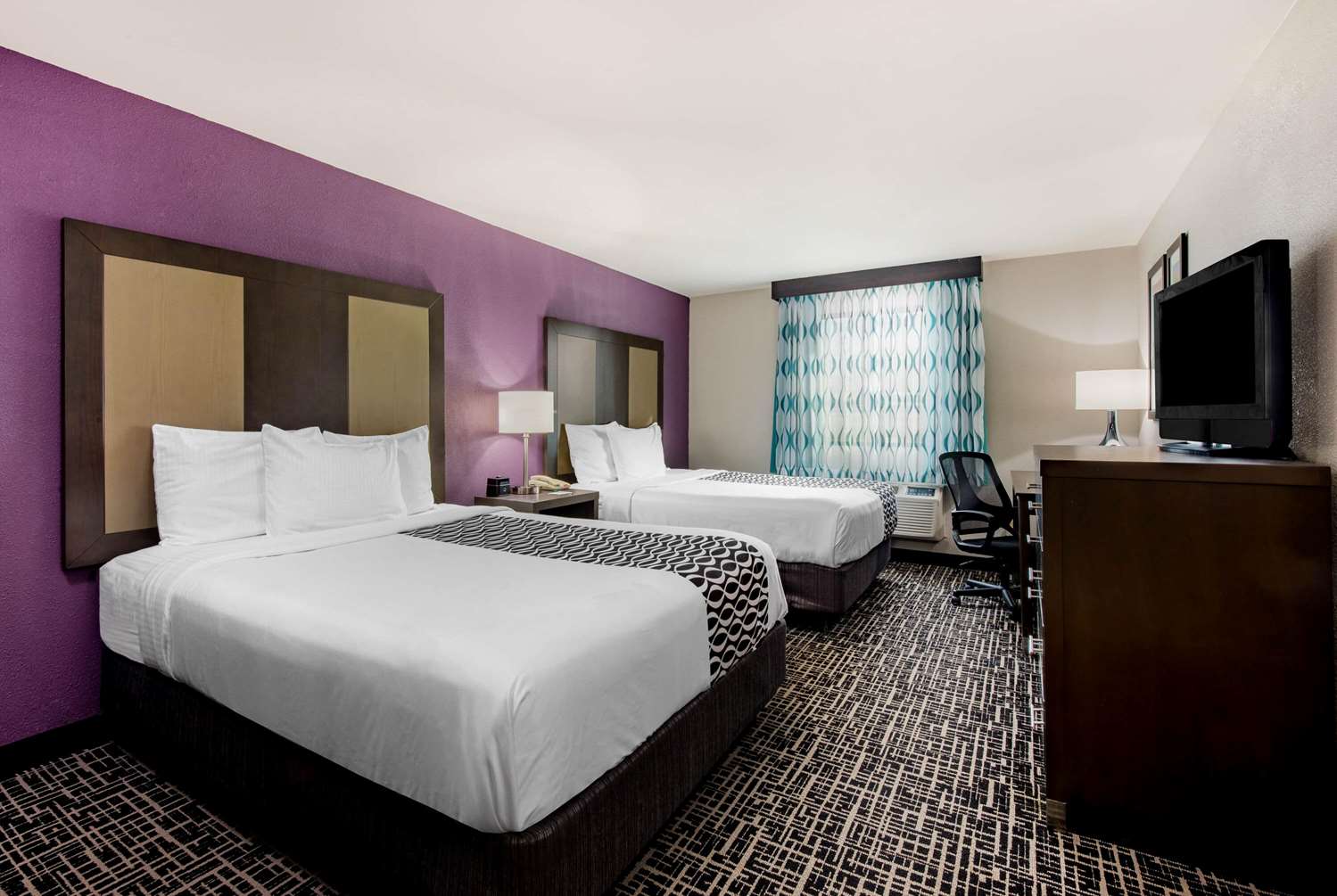 La Quinta Inn by Wyndham West Long Branch 21/43