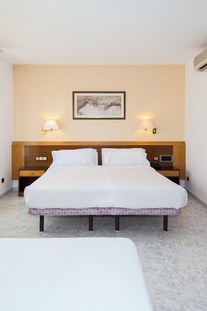 Hotel Placa 12/45