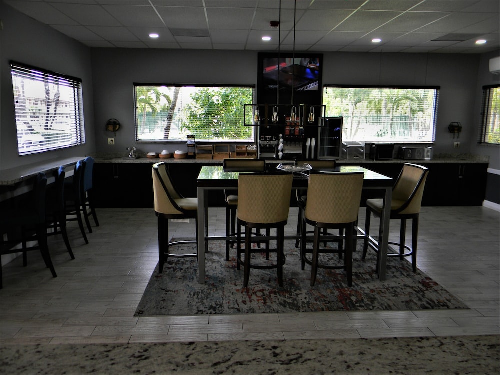 Fairway Inn Florida City Homestead Everglades 38/68