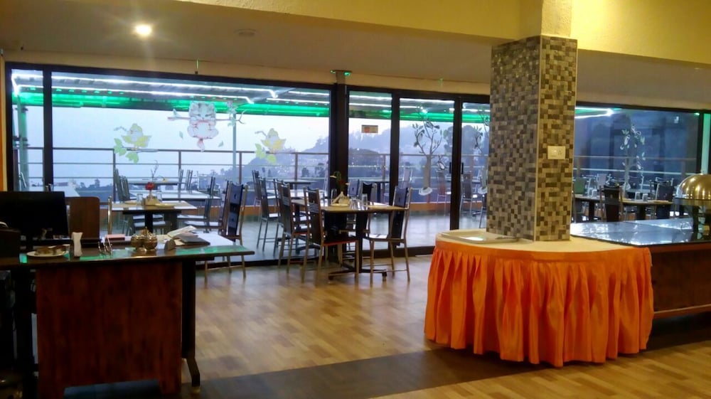Kodai Sunshine Hotel 24/30