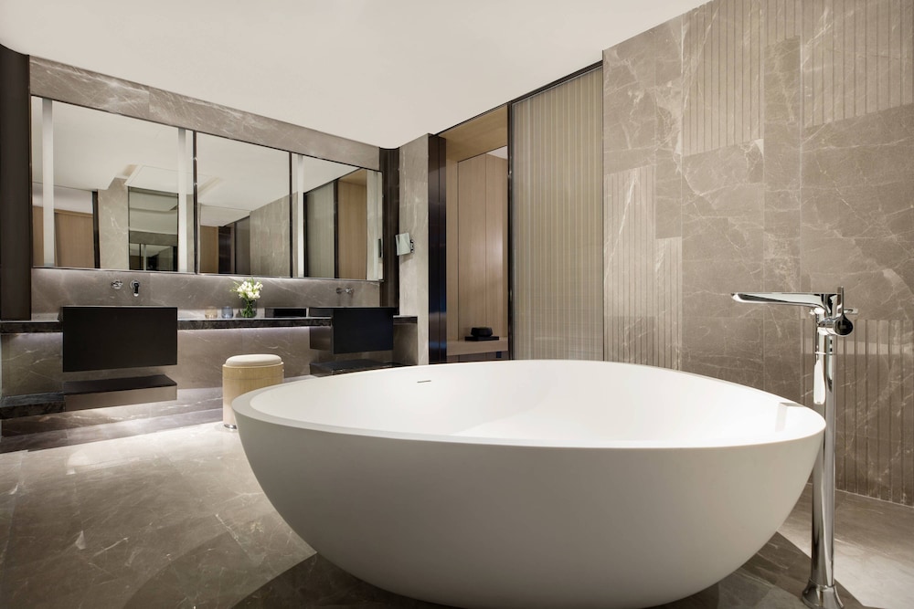 Courtyard by Marriott Shenzhen Northwest 39/43