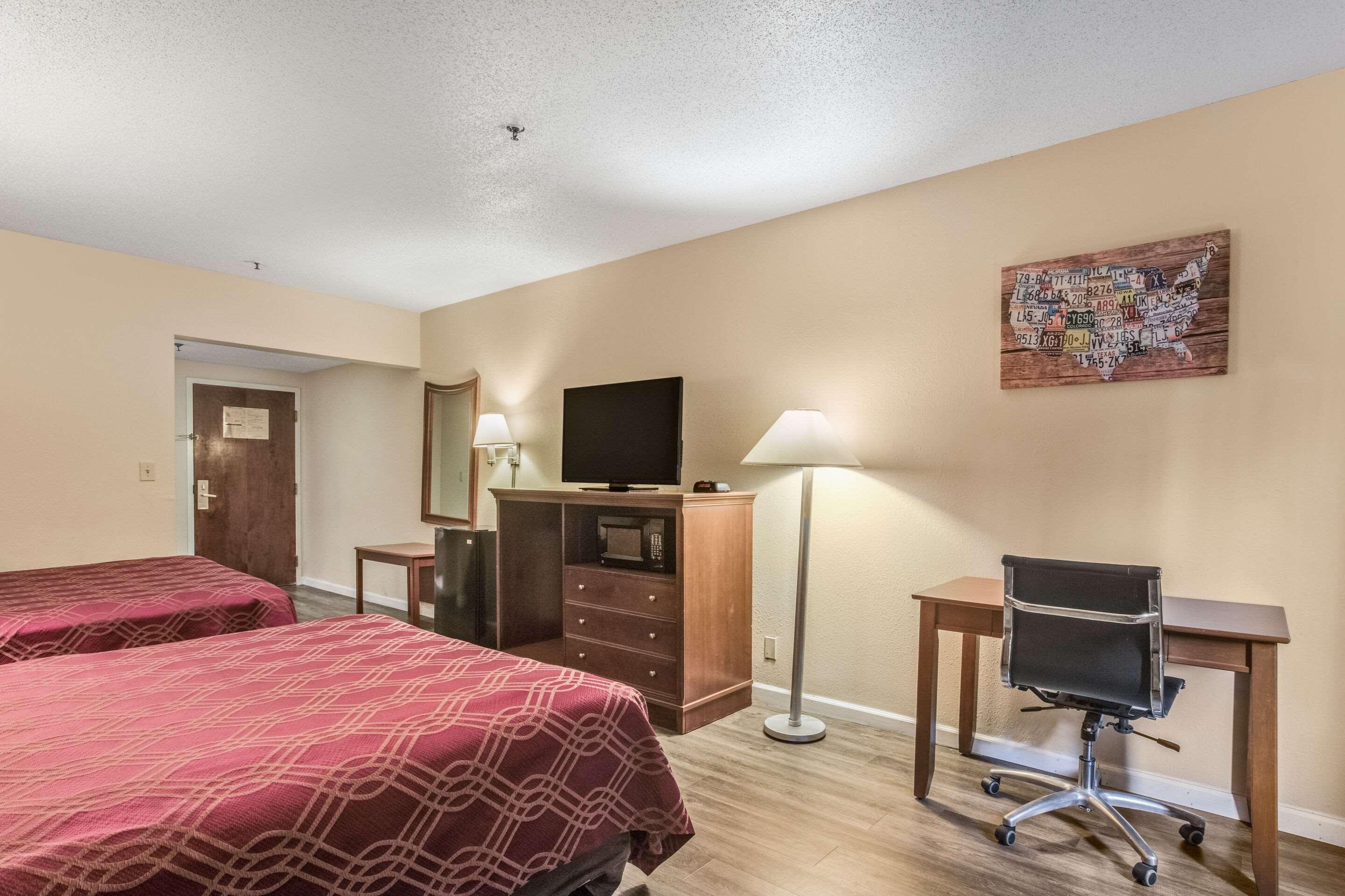 ROOM, 2 QUEEN BEDS