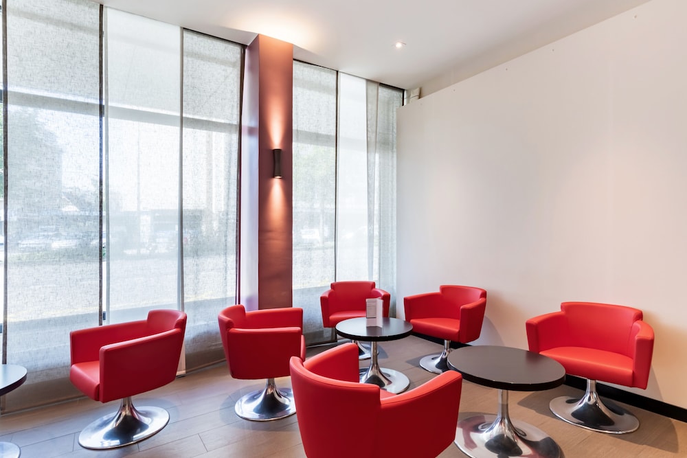 Hotel Les Nations 27/30