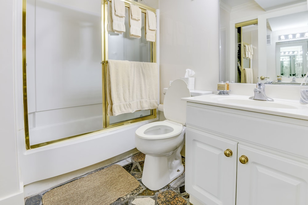 Plaza Suites Downtown New Orleans 48/50