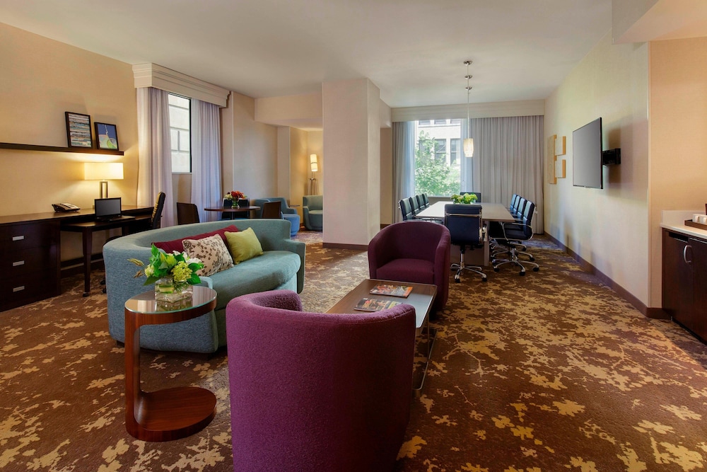 Courtyard Marriott City Center 20/39