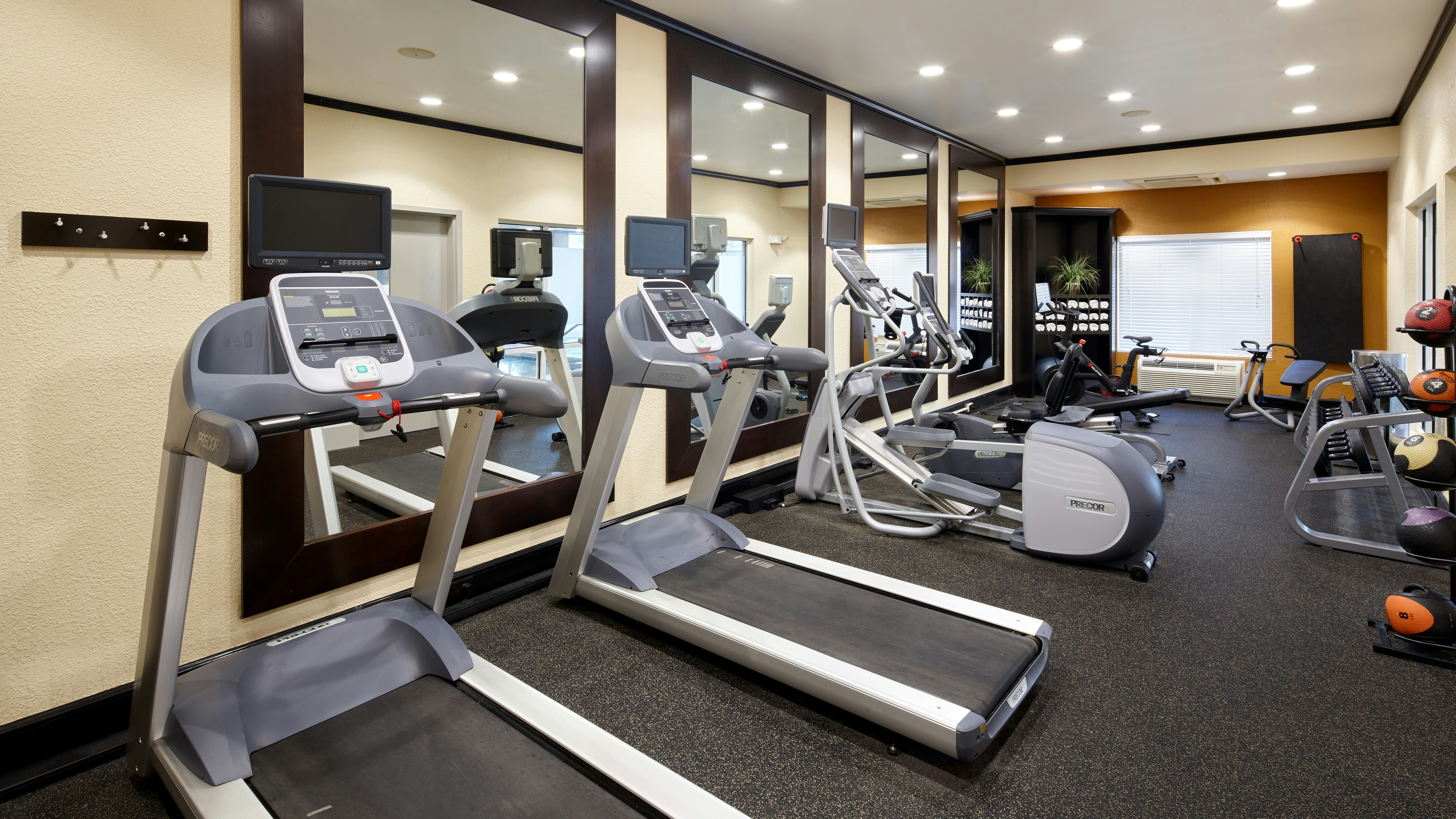 Hilton Garden Inn Merrillville 26/61
