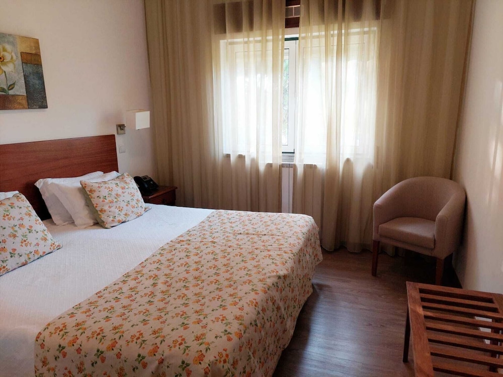 HOTEL LOURO 15/69