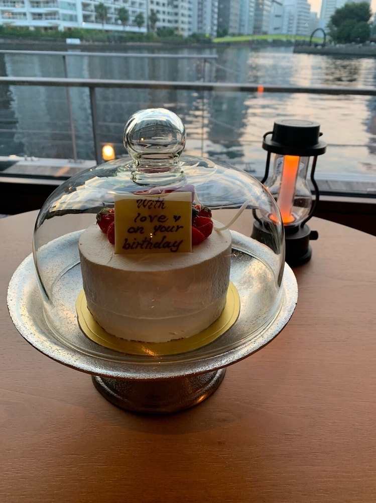 PETALS TOKYO - Floating Hotel 38/47