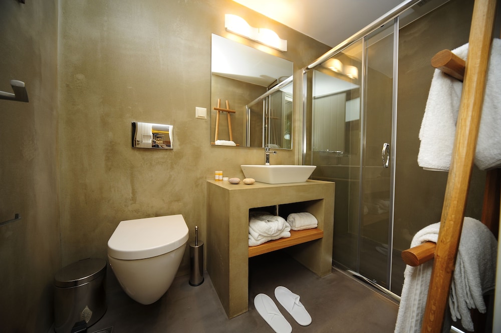 Superior, Queen Bed, Pepi Boutique Hotel 8/10