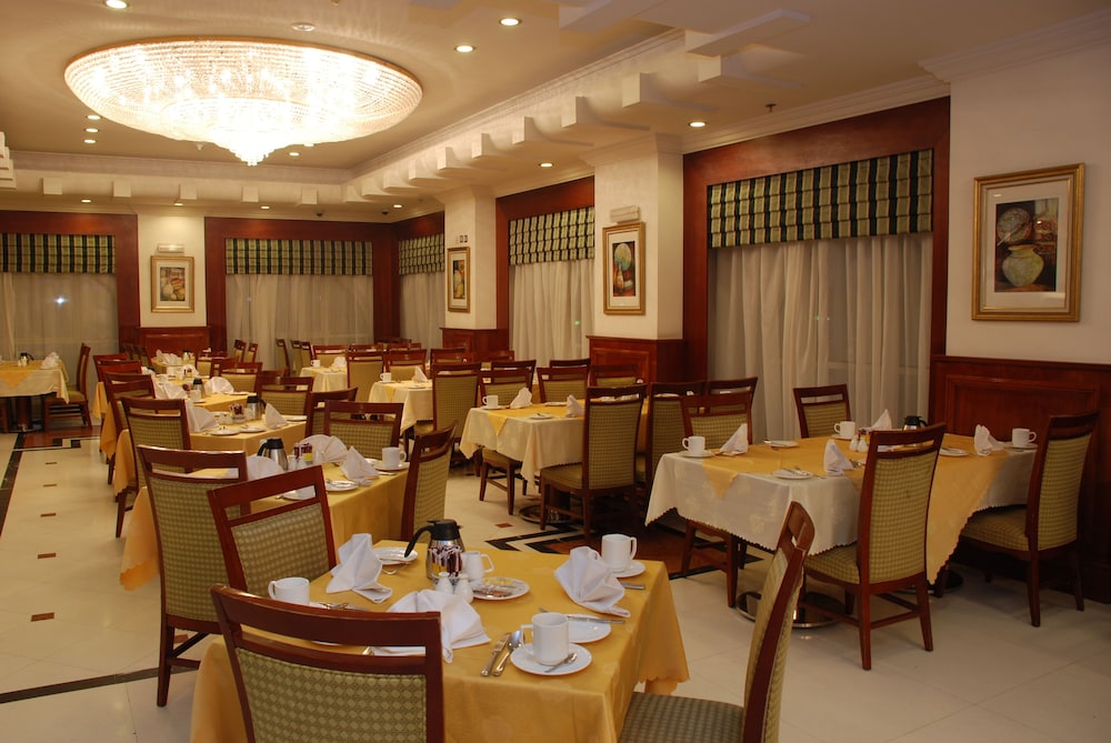 رويال الروضة(Al Rawda Royal Inn) 52/62