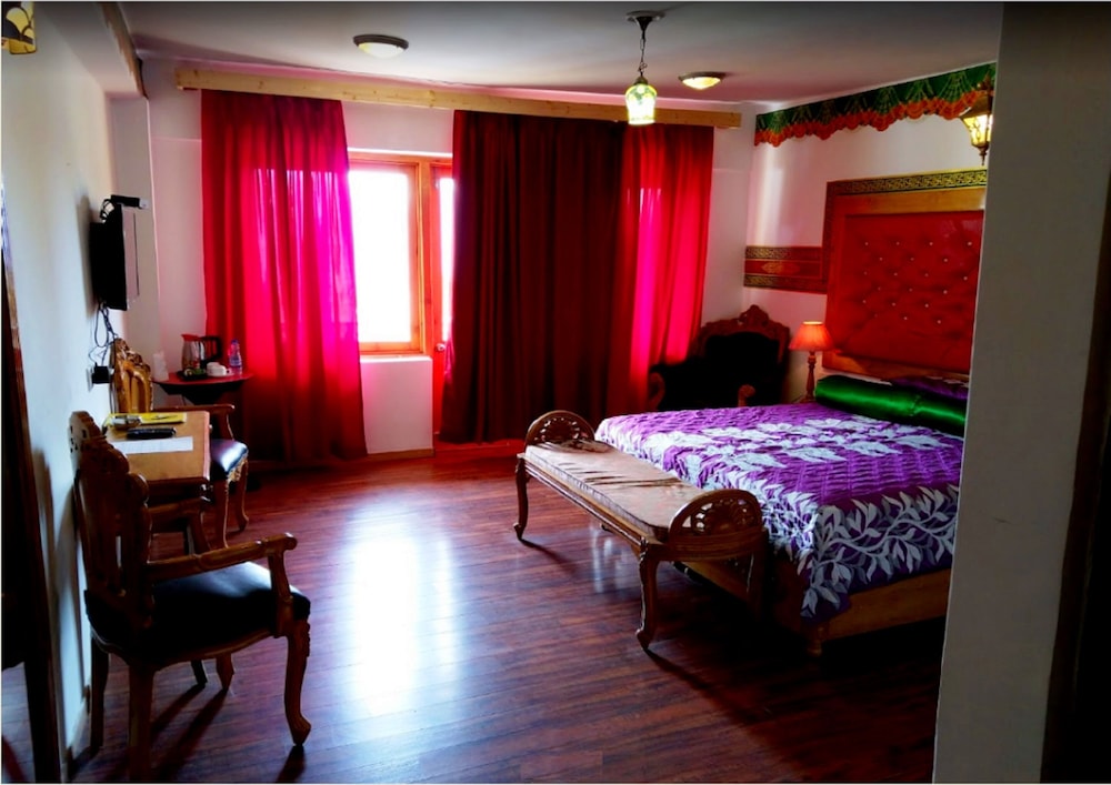 Grand Himalaya 13/50