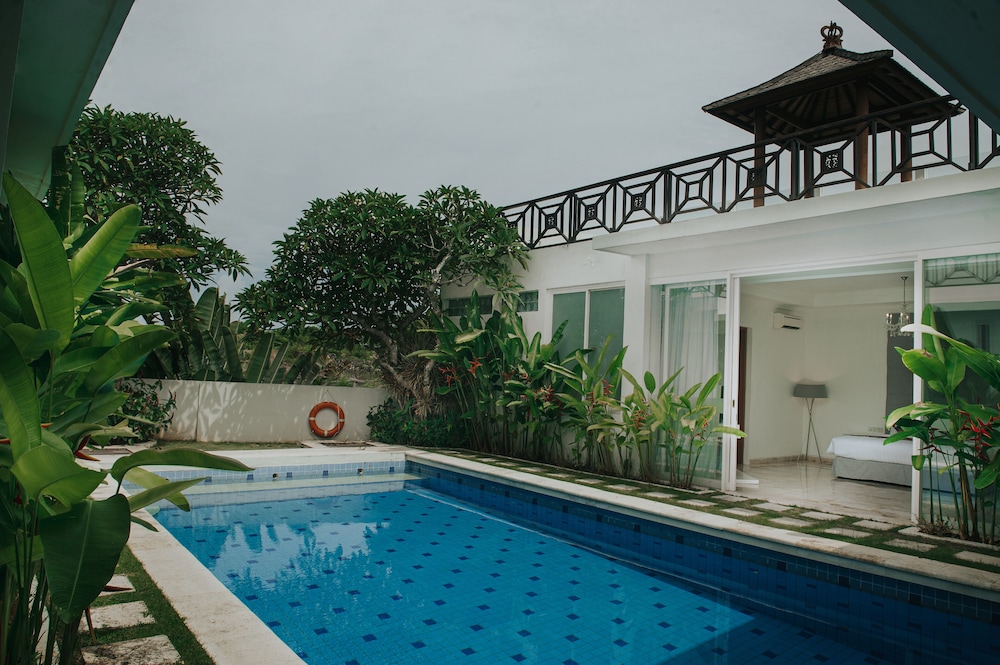 Nunamkhalu Private Villas and Spa (Ex Nusa Dua Retreat) 76/79