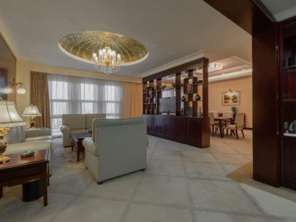 Dolton Changsha Spa Hotel 12/50