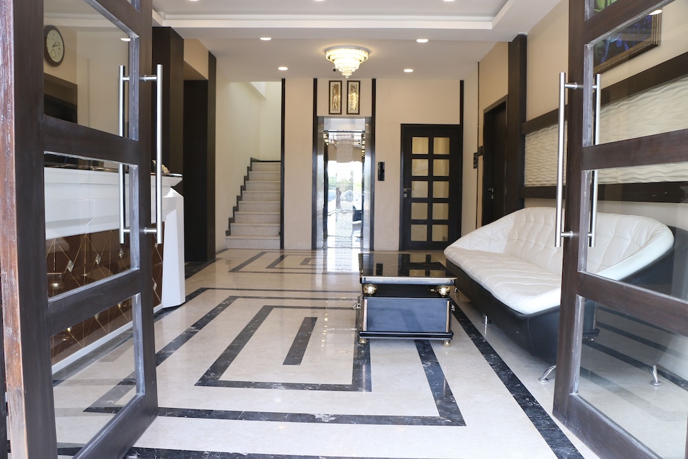 Spago Inn 15/39