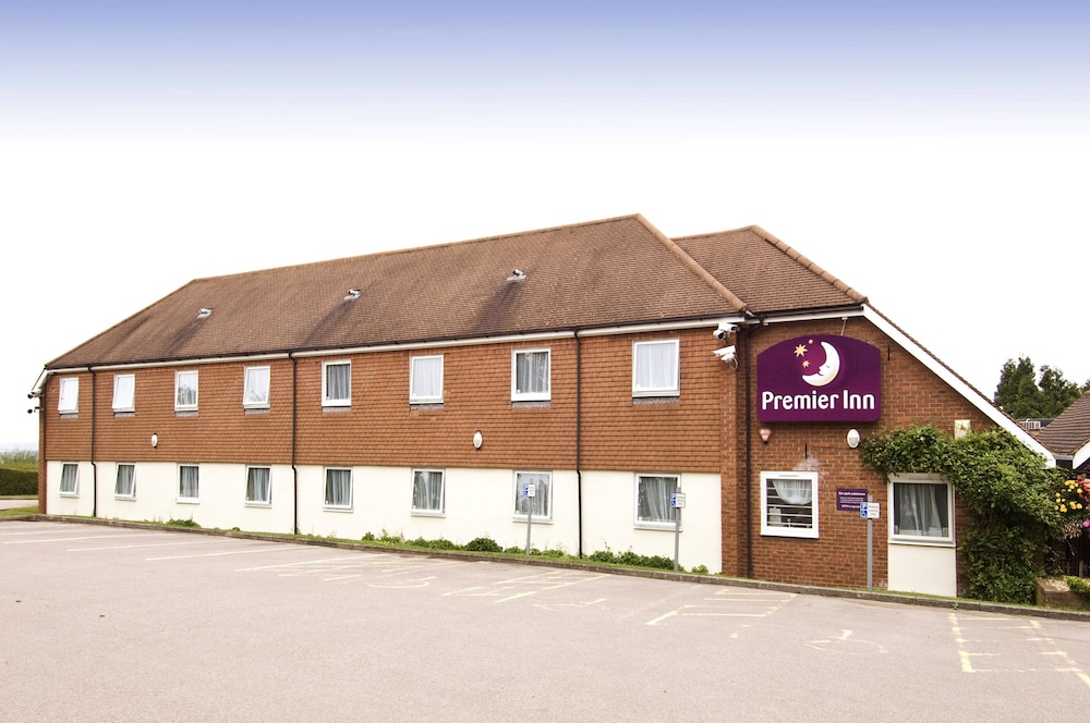 Premier Inn Tring 11/70