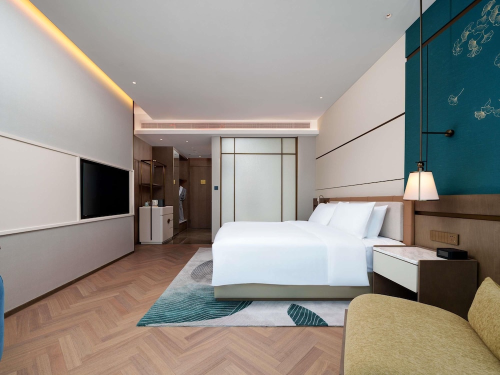 Grand Mercure Hangzhou Qingshan Lake 22/59