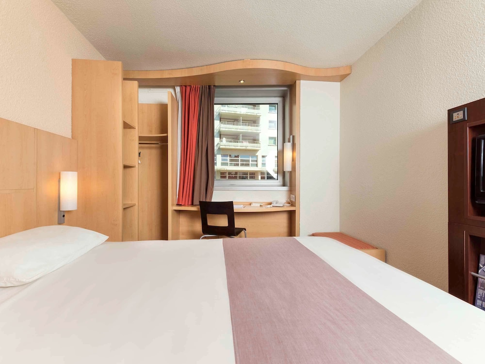 Ibis Paris Issy Les Moulineaux Val de Seine 10/72