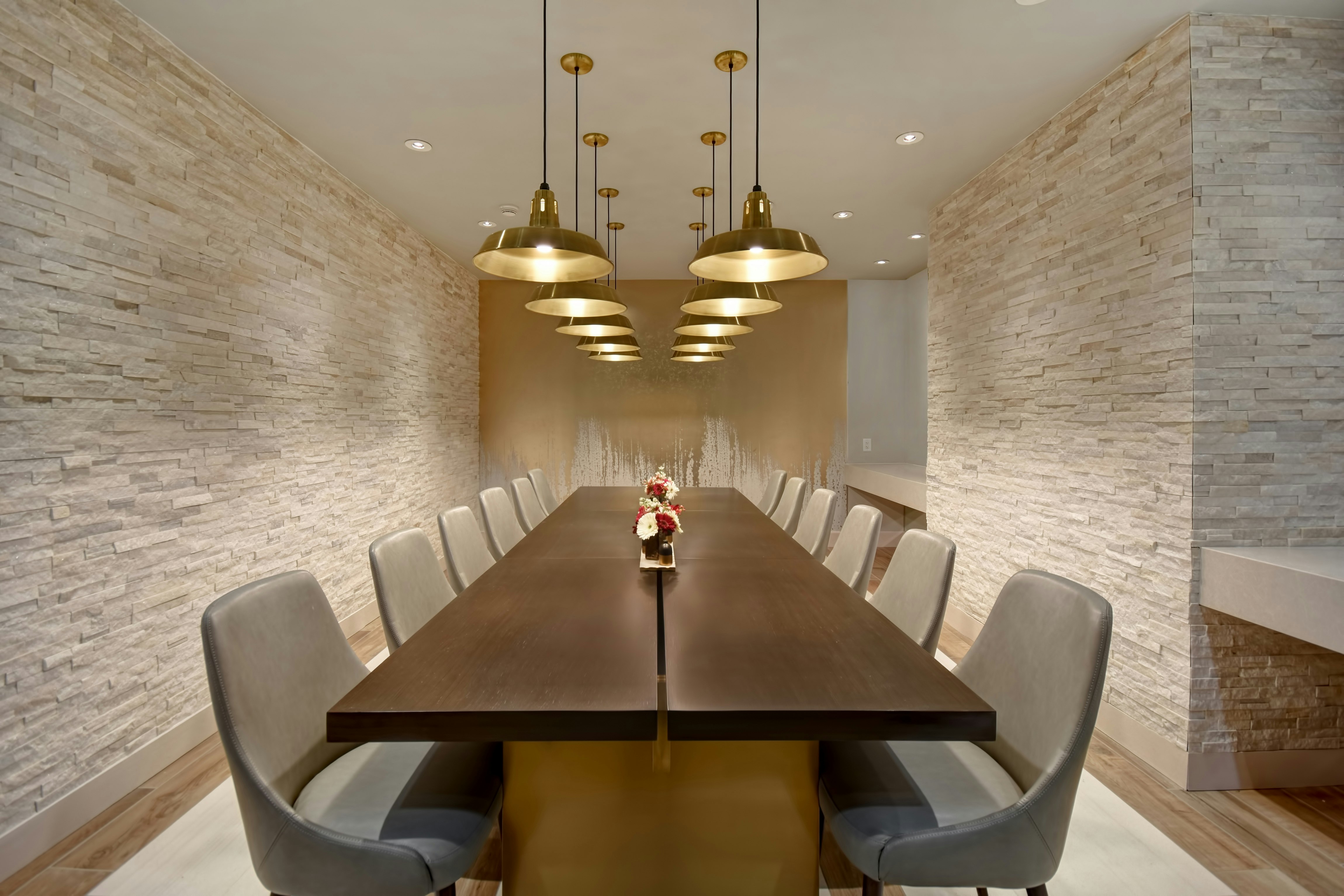 Embassy Suites by Hilton Raleigh Durham Research Triangle 56/71