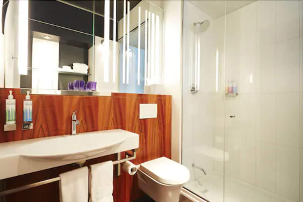 Alt Hotel Toronto Airport 9/40