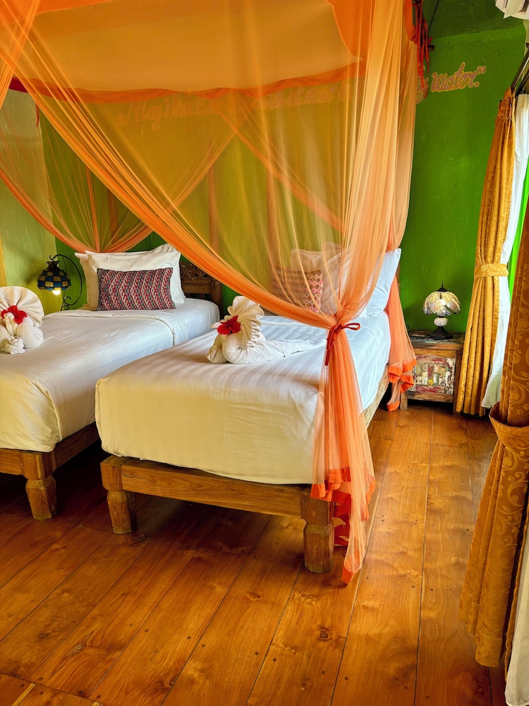 2 BEDROOMS, DELUXE, VILLA, POOL VIEW, BATHTUB