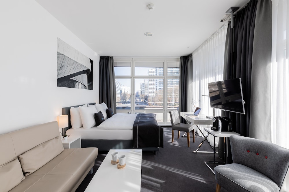 Garner Hotel Berlin - Gendarmenmarkt by IHG 68/97