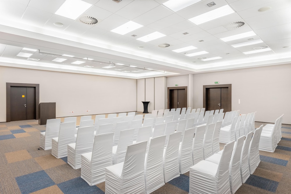 Park Inn by Radisson Sarvar Resort & Spa - All Inclusive 34/47