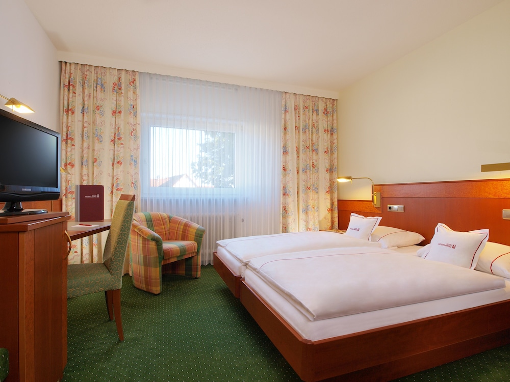 Heidelberg Hotel 8/63