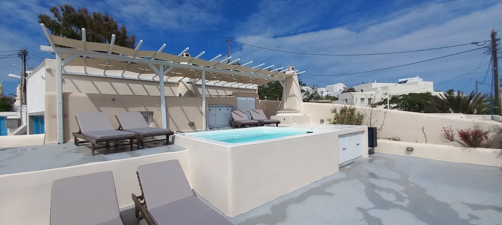Villa Kisiris 37/40